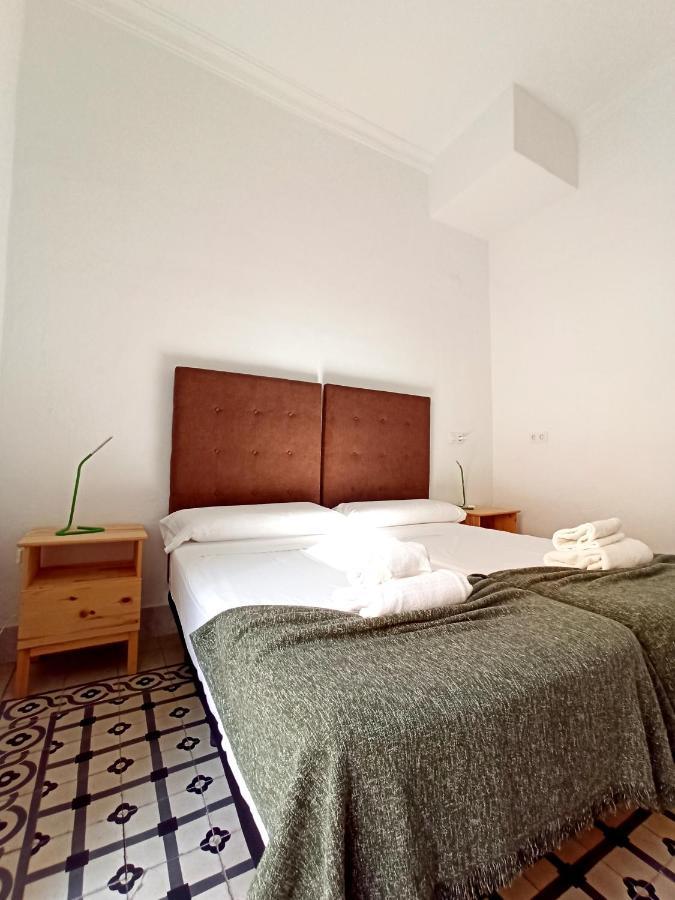 Vivian'S Guest House Jerez de la Frontera Luaran gambar