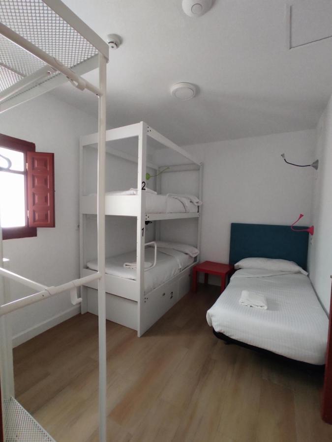 Vivian'S Guest House Jerez de la Frontera Luaran gambar