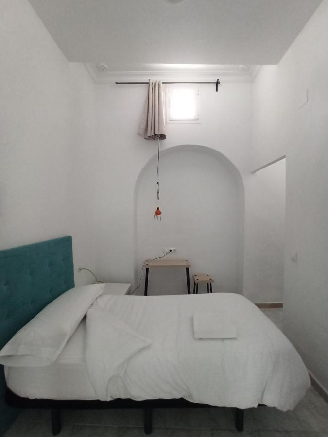 Vivian'S Guest House Jerez de la Frontera Luaran gambar