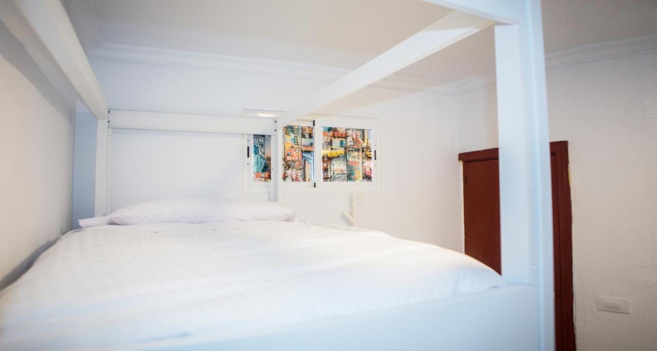 Vivian'S Guest House Jerez de la Frontera Luaran gambar