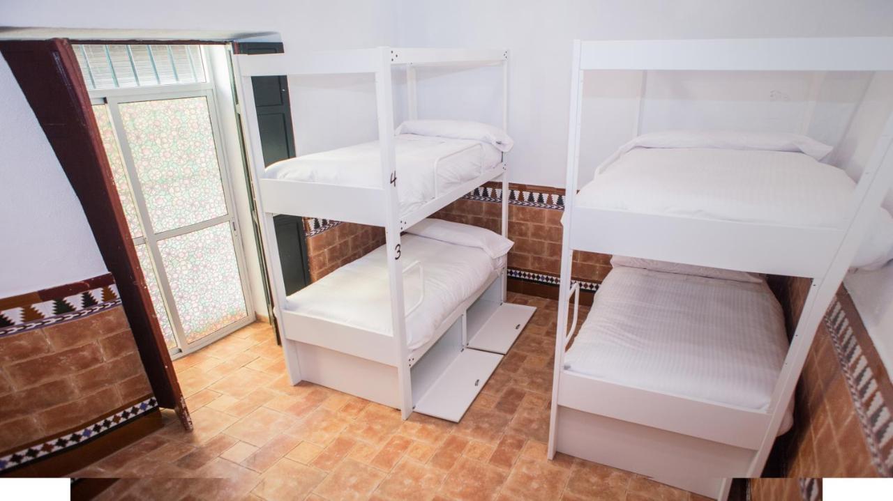 Vivian'S Guest House Jerez de la Frontera Luaran gambar